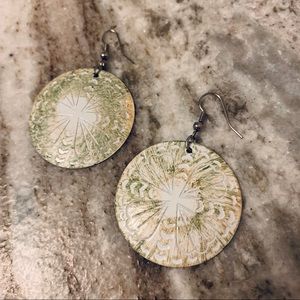 Paparazzi floral disc earrings